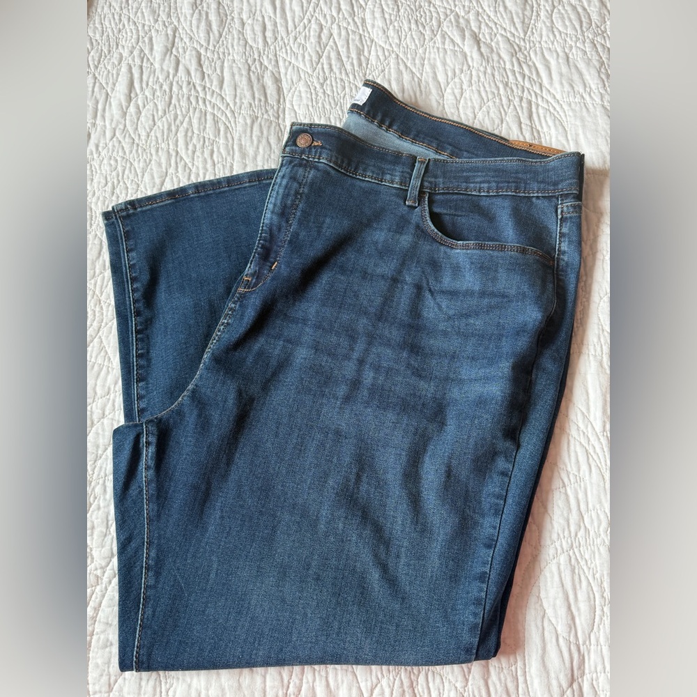 Denizen from Levi’s Classic Blue Denim Jeans size 26W in good used condition